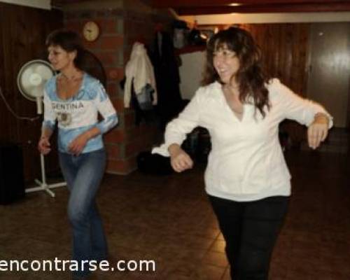5216 30 SI EL VIERNES TE QUEDASTES SIN BAILAR EN DORSIA GRUPO BOEDO TE INVITAN A QUE VENGAS A APRENDER A BAILAR