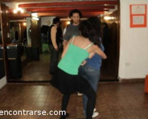 5335 4 VENI A APRENDER A BAILAR Y A DIVERTIRTE APRENDIENDO