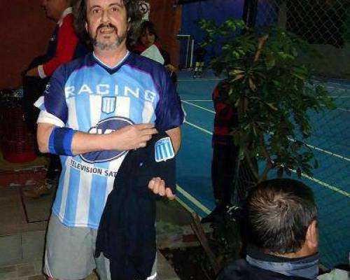 Esta foto es para Quique, mira la camiseta campeona y la de manga larga!!! :Encuentro Grupal FULBITO PARA TODOS…  “x una noche”