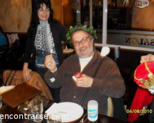 5389 34 GRUPO DE CINE Y MORFETE DE LOS MIÉRCOLES EN BELGRANO