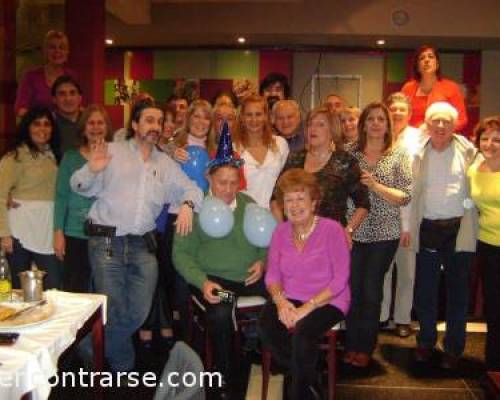 feliz de estar con uds. fuè lìndìsima la fiesta y espero que Ernesto la haya disfrutado!!! :Encuentro Grupal Cafecito ***Zona Norte***  FESTEJAMOS EL CUMPLEAÑOS DE NUESTRO QUERIDO ERNESTO!!!!!