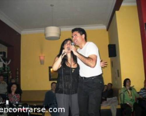 5449 21 KARAOKE INTENSIVO EN THE ROZZ !!!