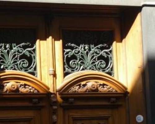 5523 3 SECRETOS POR LAS CALLES DE BUENOS AIRES- SAN NICOLAS- POR LA JONES