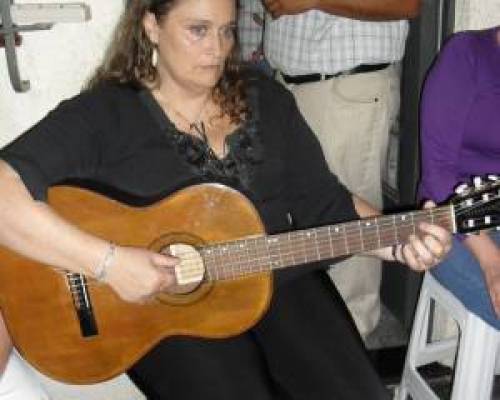 Qué seria! :Encuentro Grupal COMIDA Y GUITARREADA EN LO DE MAJO