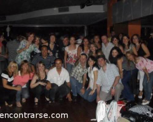 Todos a bailar!!!! :Encuentro Grupal PARA LOS MAS JOVENES DE LA PAGINA BOWLING Y POOL EN EL NORCENTER DE VICENTE LOPEZ