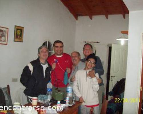 6325 18 La cabaña de los hombres