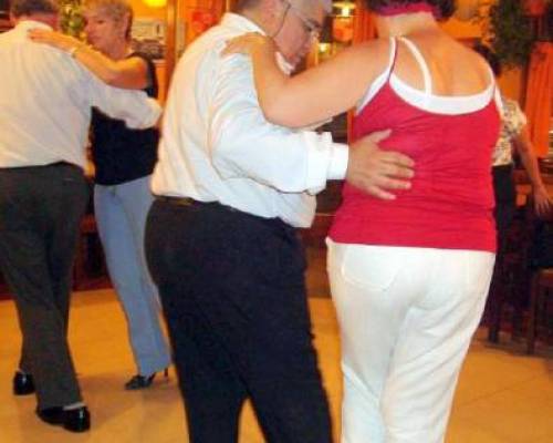 6389 1 Ahora... los sàbados ...clases y pràctica de TANGO en Boedo