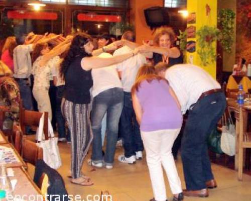 6454 35 Este viernes te invito...Patricia889, su hijo, Anamab y Cristalonline, festejan sus cumples en Cladd y Jess...