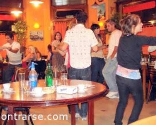 6454 59 Este viernes te invito...Patricia889, su hijo, Anamab y Cristalonline, festejan sus cumples en Cladd y Jess...