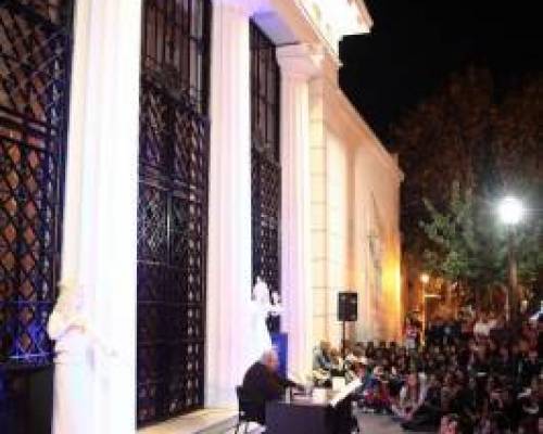 6475 14 NOCHES DE LUNA Y MISTERIO- ALBERTO LAISECA EN EL CEMENTERIO DE LA RECOLETA