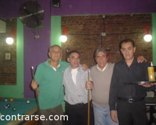 6672 4 Vení a jugar al Bowling con palos chicos o al pool en el OESTE