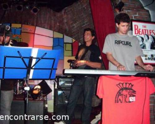 TECLADOS:P-E-C-T-A-C-U-L-A-R!!! :Encuentro Grupal 