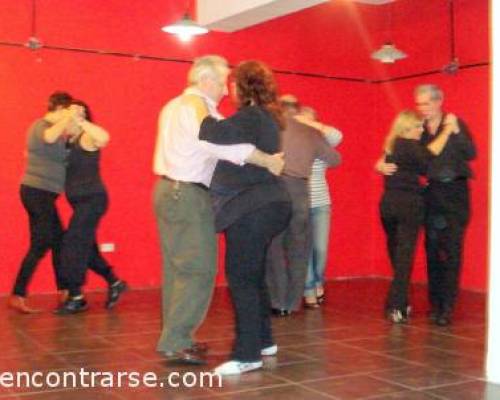 6968 9 CLASEs Y PRACTICA DE TANGO EN BOEDO.-