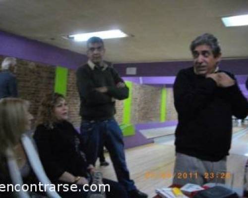 7021 14 Vení a jugar al Bowling con palos chicos o al pool en el OESTE