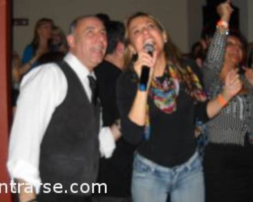 7110 30 CENA-SHOW-KARAOKE-BAILE