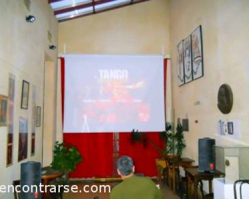 7131 12 CINE DOCUMENTAL DE JÓVENES TANGUEROS CON ENTRADA LIBRE Y GRATUITA.