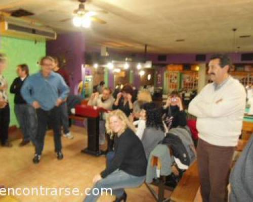 7332 4 Vení a jugar al Bowling con palos chicos o al pool en el OESTE