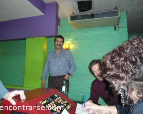 7332 6 Vení a jugar al Bowling con palos chicos o al pool en el OESTE