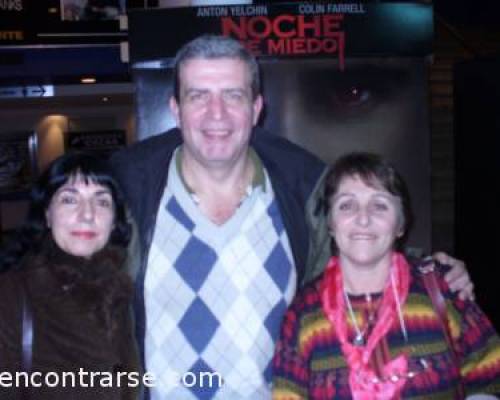 7471 3 GRUPO DE MORFETE Y CINE DE BELGRANO