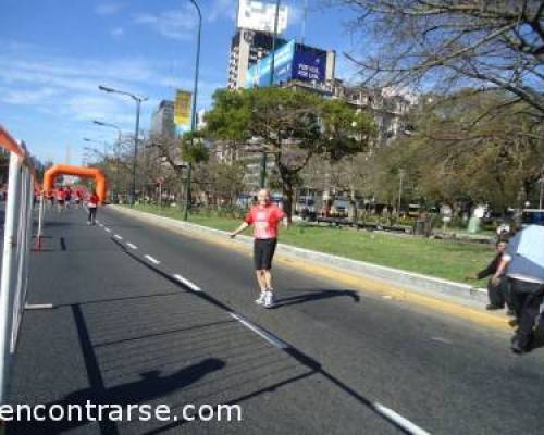 7539 38 ¡CARRERA POR EQUIPOS DEL BANCO GALICIA 2011! SUMATE Y ACOMPAÑANOS
