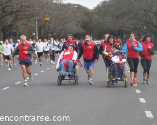 7627 8 ¡CARRERA POR LOS DERECHOS DEL NIÑO CURADO DE CÁNCER 3K Y 10K!