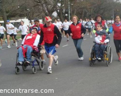 7627 9 ¡CARRERA POR LOS DERECHOS DEL NIÑO CURADO DE CÁNCER 3K Y 10K!