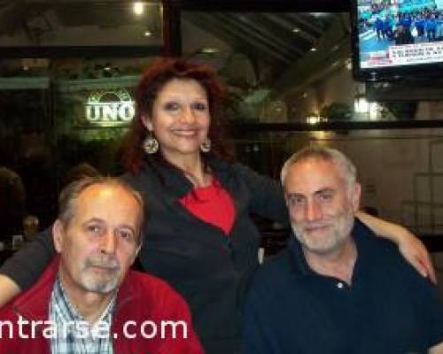 7680 4 EL CAFE DE FLORES- en Jueves 