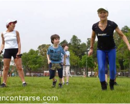 7771 11 DEPORTES, GIMNASIA, ENTRENAMIENTO GRAL Y P/CARRERAS 