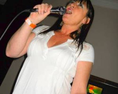 7850 38 CENA-SHOW-KARAOKE-BAILE