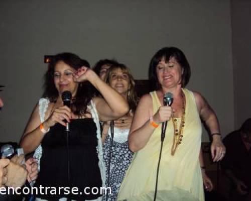 7852 63 CENA-SHOW-KARAOKE-BAILE