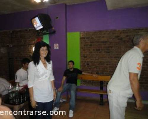 8028 9 Venite a el Oeste Intentamos jugar Bowling