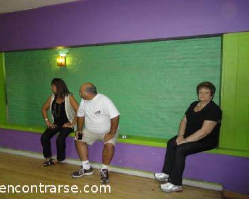 8075 14 Venite a el Oeste Intentamos jugar Bowling