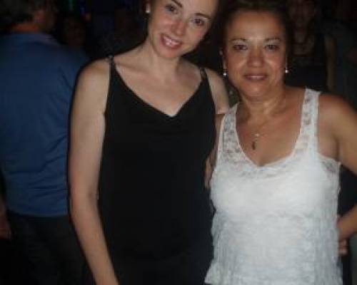 8165 10 BUENO CHICOS Y CHICAS EMPEZAMOS EL 2012 CON TODO EN DISCO SIX Y BAULANDO !!!!!