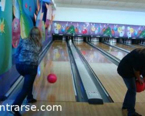 8648 12 BOWLING EN EL SUR