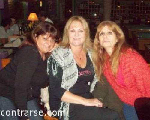 8798 54 EN EL OESTE LOS VIERNES JUGAMOS BOWLING Y POOL