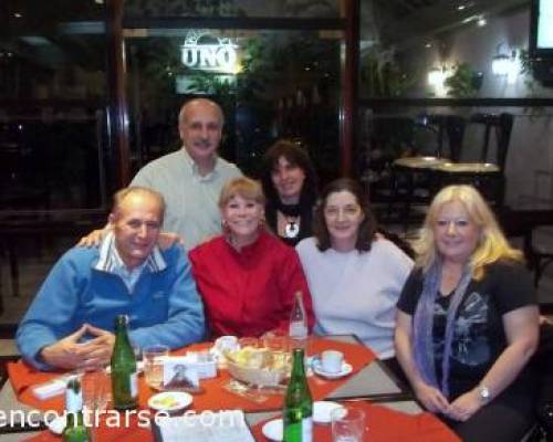 8837 2 EL CAFE DE LOS GALANES(Cafe Uno) Flores