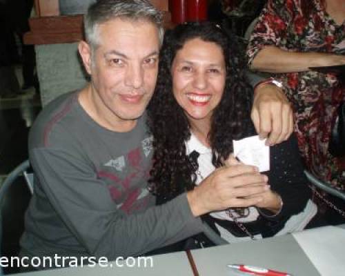 QUIERO QUE SEPAN QUE FABIANA Y CHARLY TAMBIEN FUERON LOS CREADORES DE ESTA SALIDA CINEASTA....GRACIAS MIL CHICOS LOS QUIERO. !!!!! :Encuentro Grupal DOMINGO DE SUPER ACCION !!!! CINE Y CAFECITO EN EL SHOPING DE DEVOTO !!!!!!