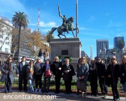 8849 2 DIA COMPLETO-CASA ROSADA-MUSEO DEL BICENTENARIO-PLAZA DE MAYO-POR LA JONES