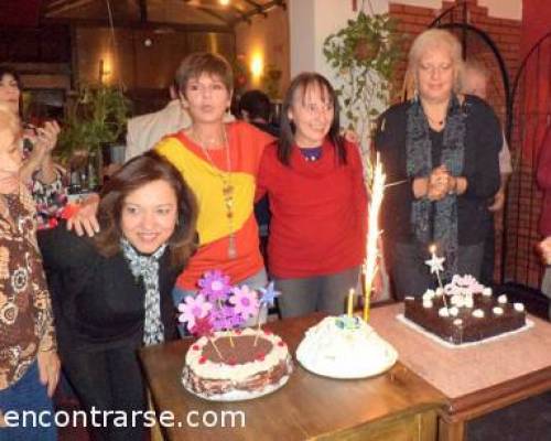 9024 24 La_incondicionalz, Anami, Curiosa2007 y Mariju, festejan sus cumples en el Club de los Viernes!!!