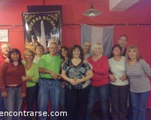 9069 12 Clases de Ritmos Latinos y Rock, dictadas por 