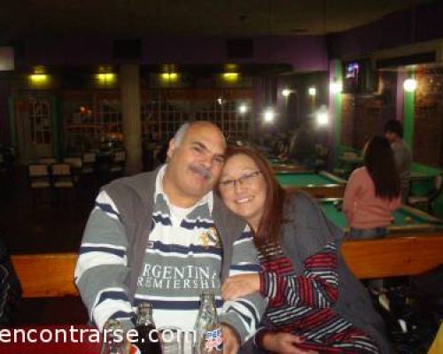9124 2 EN EL OESTE LOS VIERNES JUGAMOS BOWLING Y POOL