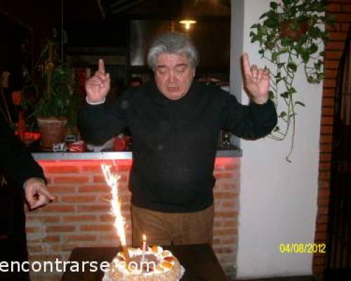 9242 15 En el Club de los Viernes, festejamos el cumple de RAULIDE1941!!!