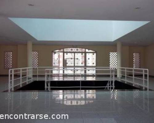 9273 10 MEZQUITA REY FAHD -HIPODROMO Y ALREDEDORES  
