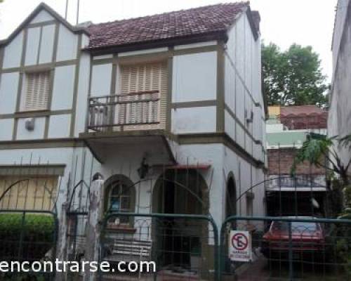 9275 3 PARQUE CHAS- UN LABERINTO MAGICO- POR LA JONES