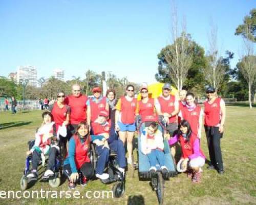 9322 2 1° CARRERA ASOCIACIÓN DISTROFIA MUSCULAR - VENÍ A CORRER 8K o CAMINAR 1K