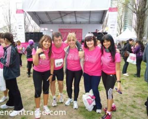 9328 29 CAMINATA AVON CONTRA EL CÁNCER DE MAMA. Celebrá la vida. LLenate de energía. Viví la experiencia!