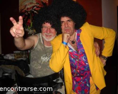 Excelentes. Besos :Encuentro Grupal ¡¡¡HIPPIE-HOT FEST!!! ¡El Fiestón Anual del Elenco!