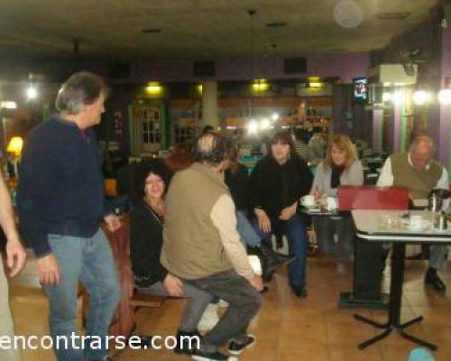 9338 13 EN EL OESTE LOS VIERNES JUGAMOS BOWLING Y POOL