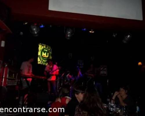9461 3 NOcHe EntRe AmiGos y BLueS-