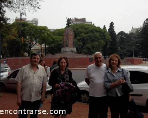 9506 2 CURIOSIDADES DE LOS MONUMENTOS-DE RECOLETA A PALERMO -POR LA JONES 